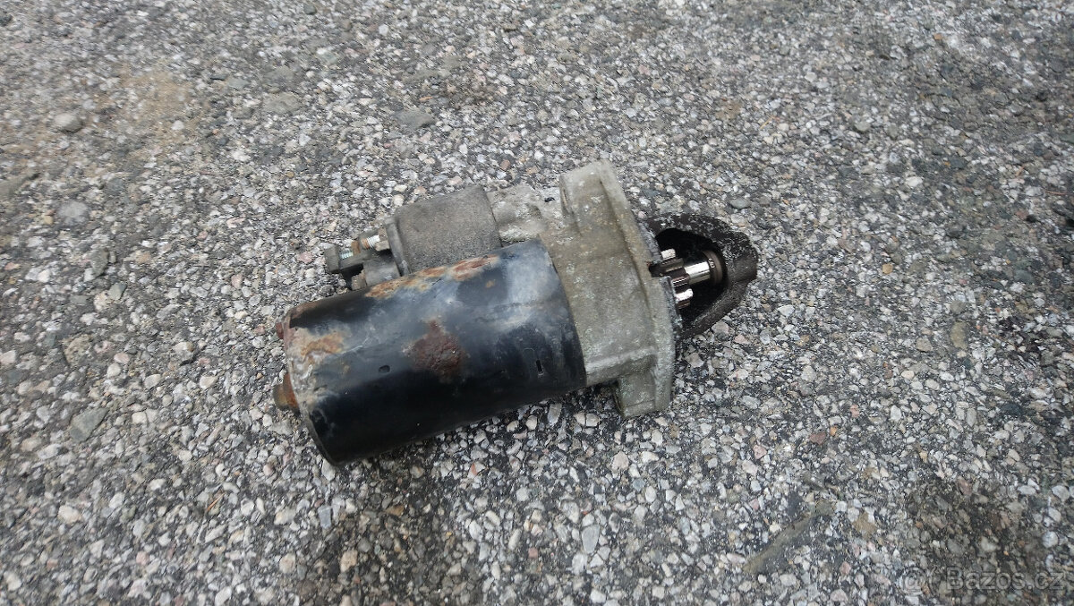 BMW E39 523i, rv 99, komplet na náhradní díly - M52B25TU - 7