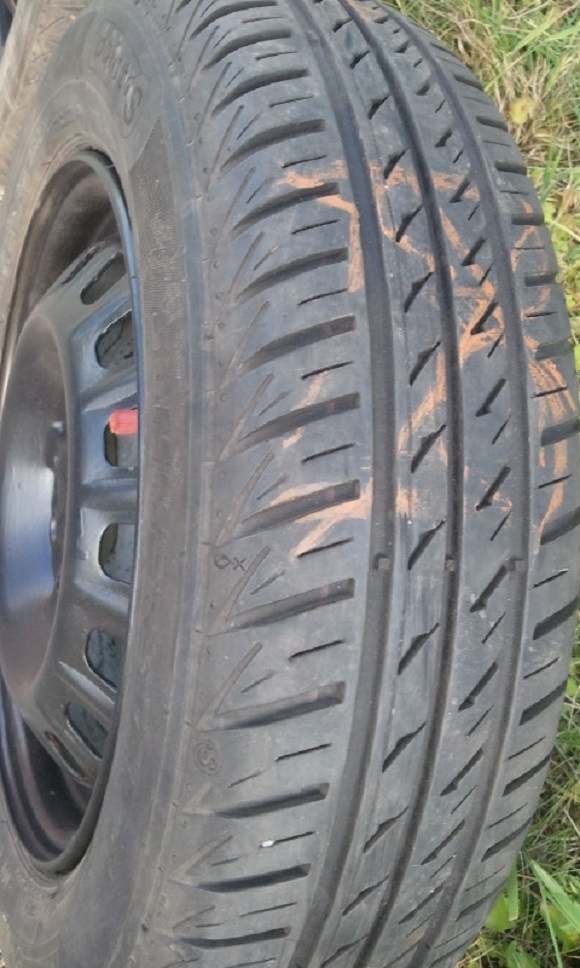 Fiat Punto-pneu s disky - 7