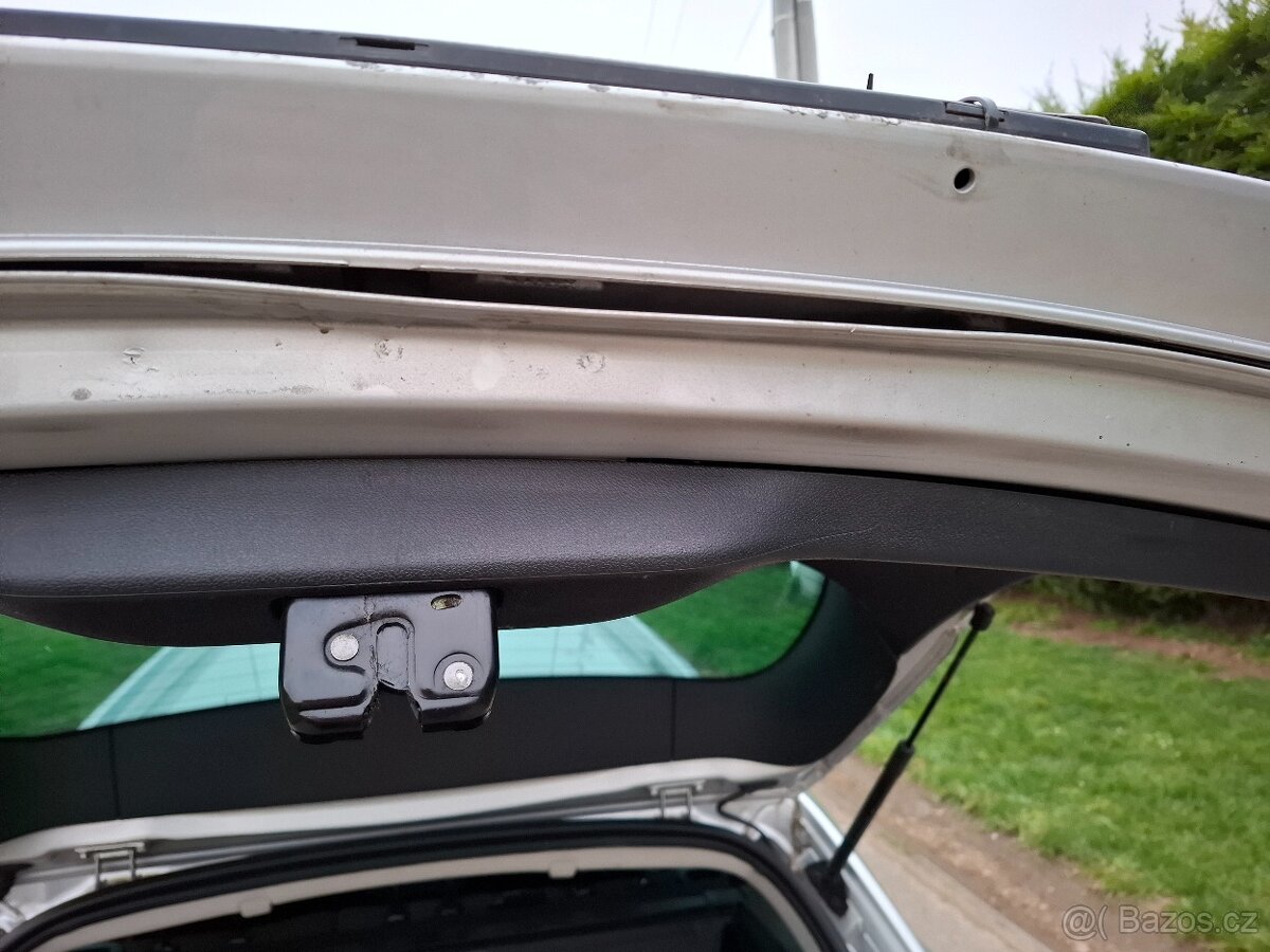 Renault Megane 1.5 DCI 81kw Kombi Klima Model 2010-- - 7