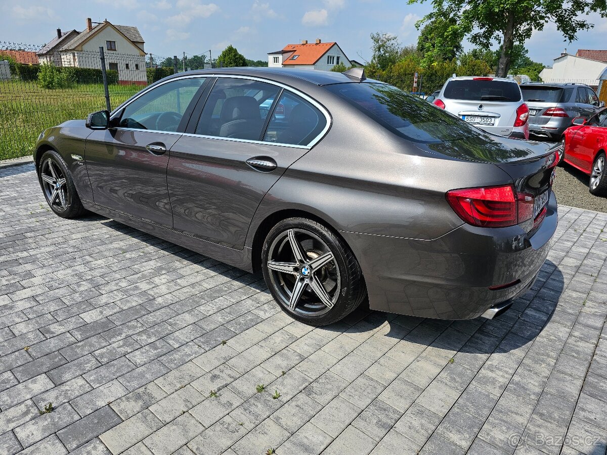 BMW Řada 5, 550I XDRIVE - 7