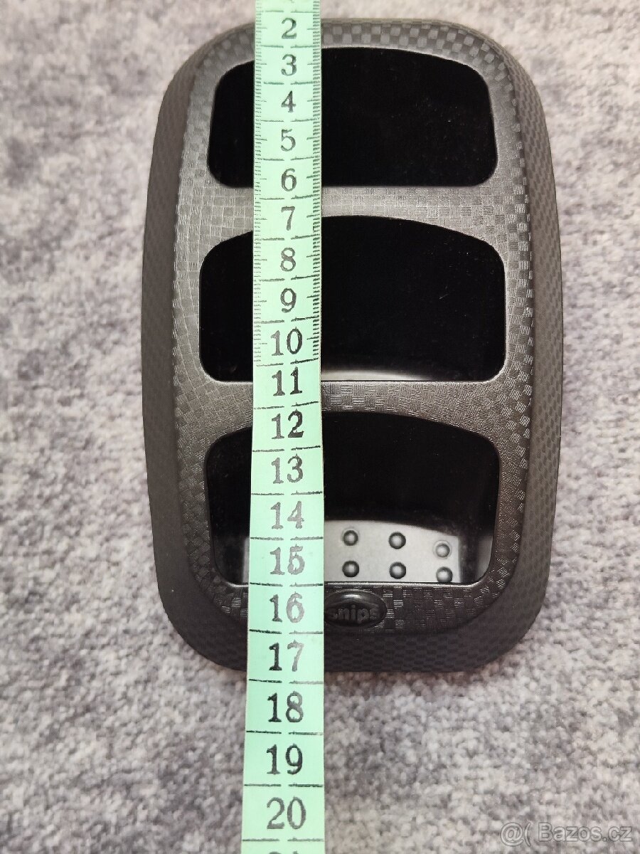 Stojan organizér na ovladače Snips - 7