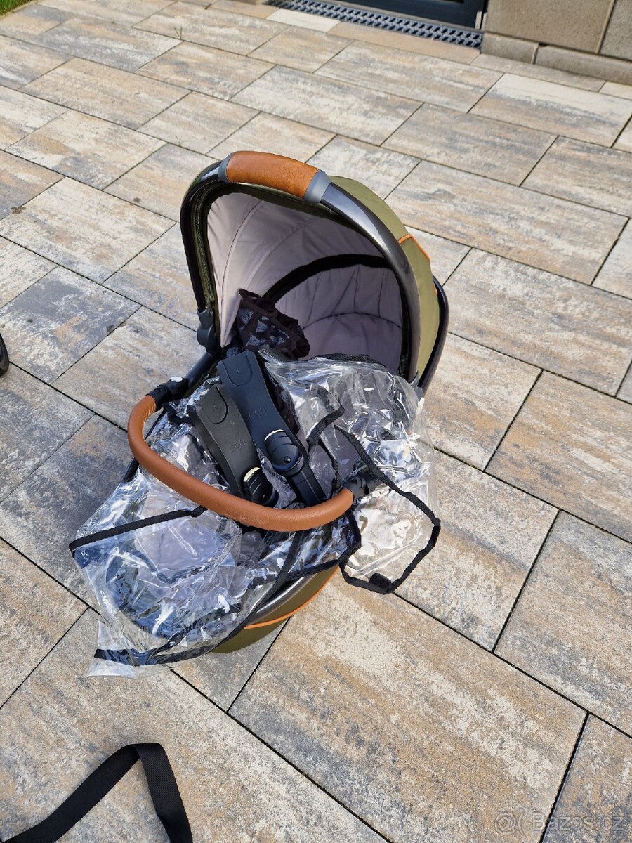 Kočárek EGG set korba + kárka zelený - 7