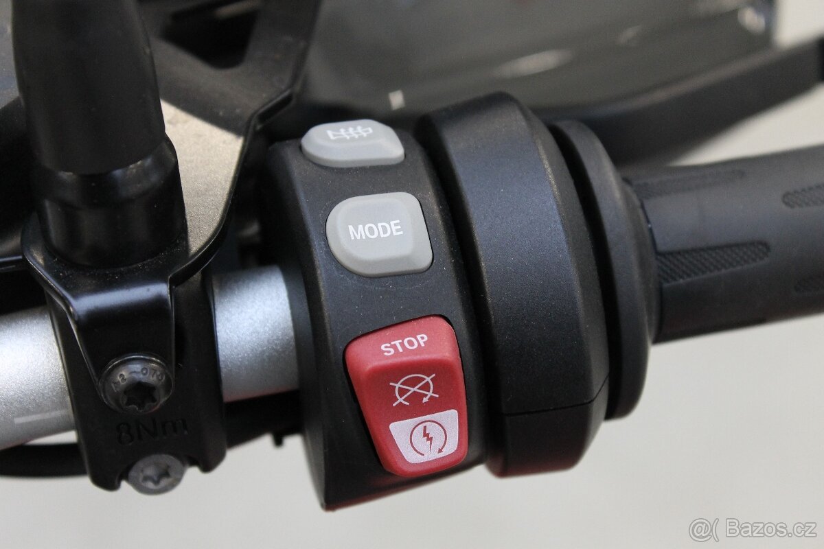 BMW R1200R LC / 2016 / 21 tis. km - 7