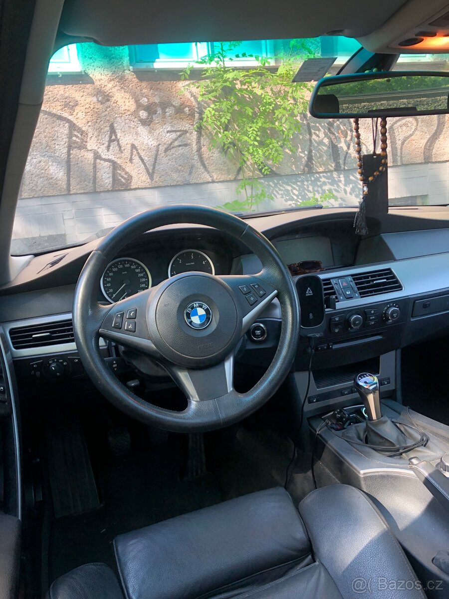 BMW E61 520D - 7