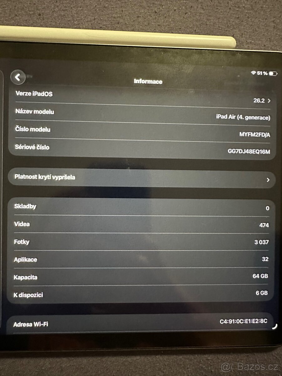 Apple iPad Air 4. generace 64 GB + příslušenství - 7