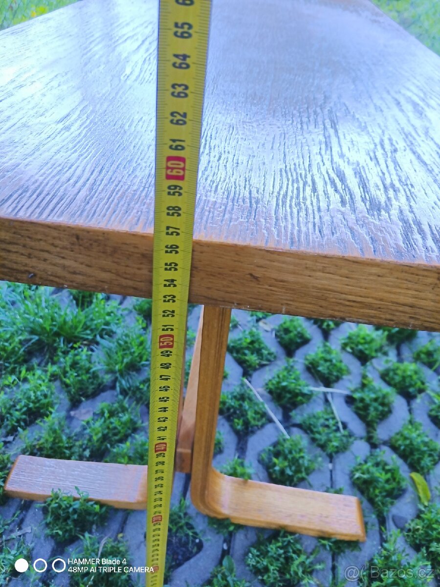 Konferenční stolek - 7