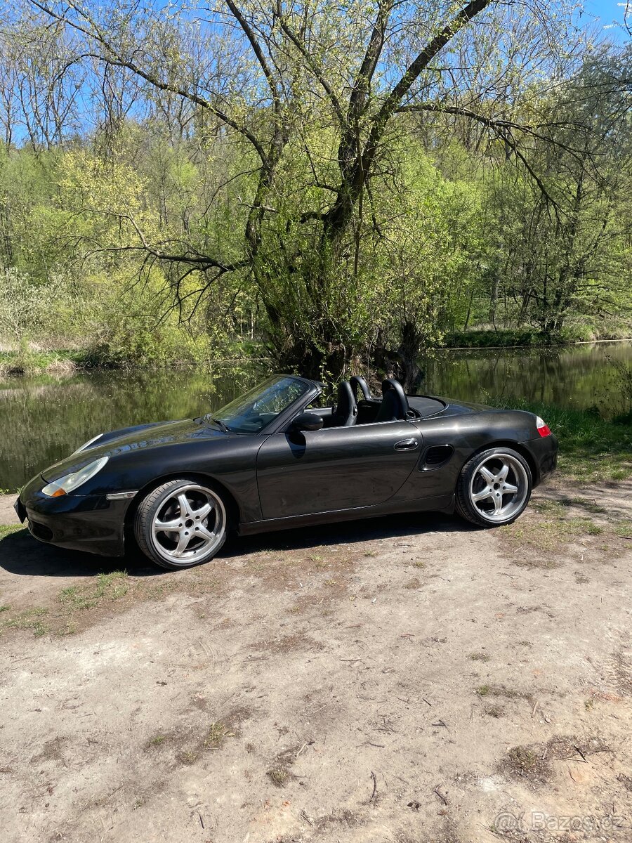 Prodám Porsche Boxster 2,7 - 7