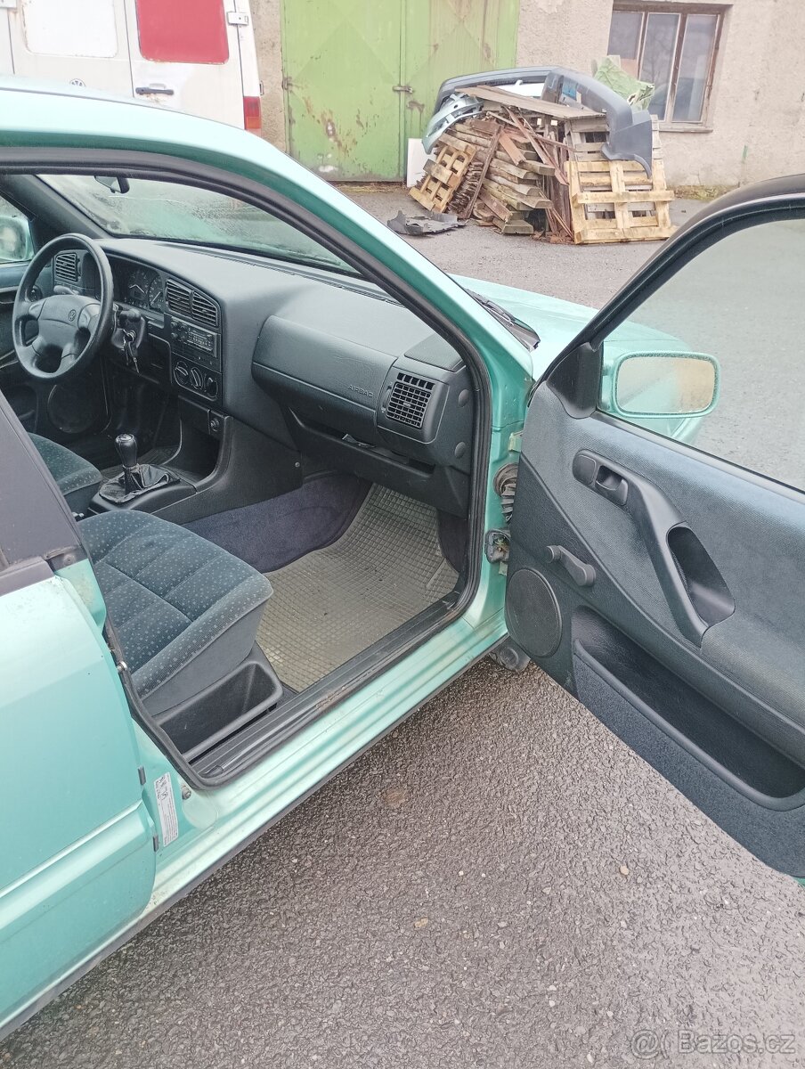 VW Passat B4 1,8i - 7