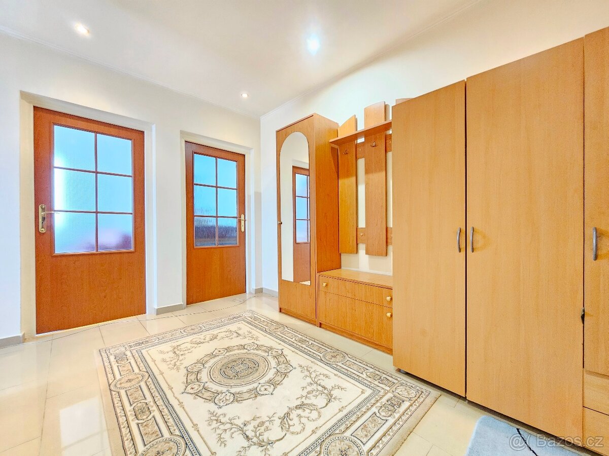 Prodej bytu 3+1, ul. Pod Břízami - 7