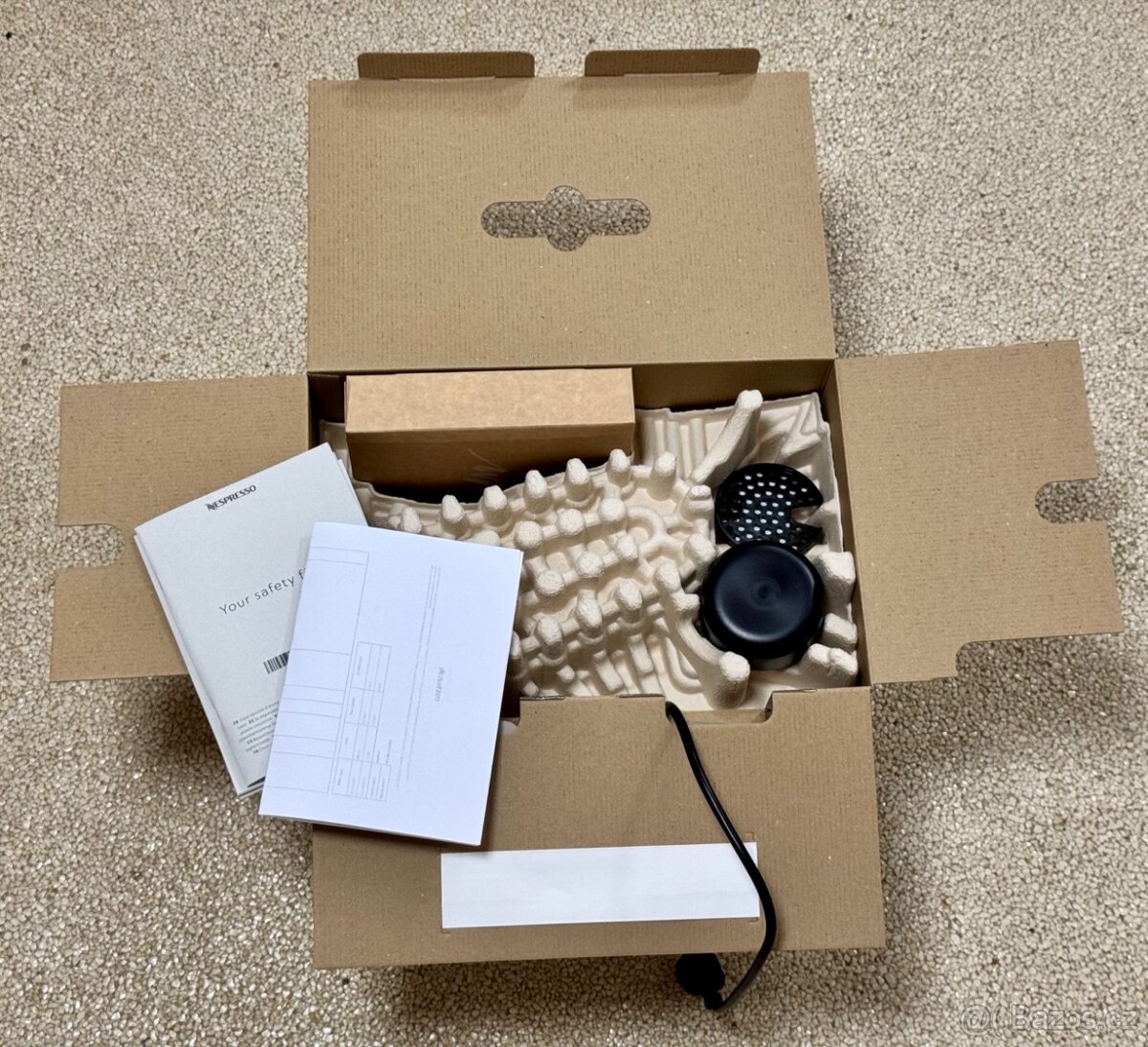 Vertuo Pop - červený (Nový, záruka do 19.09.2028) - 7