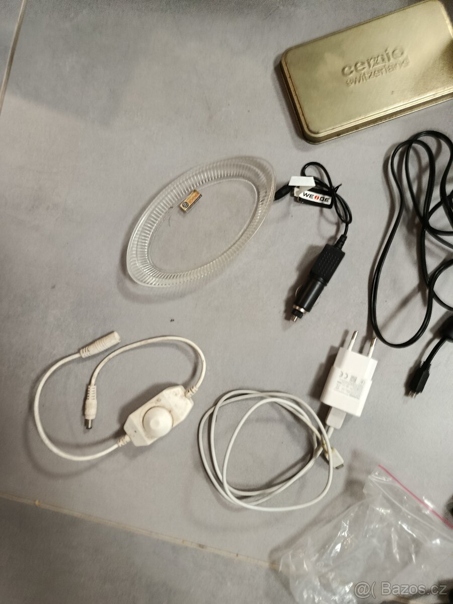 Mix věcí do domácnosti za celkem 60 Kč - 7