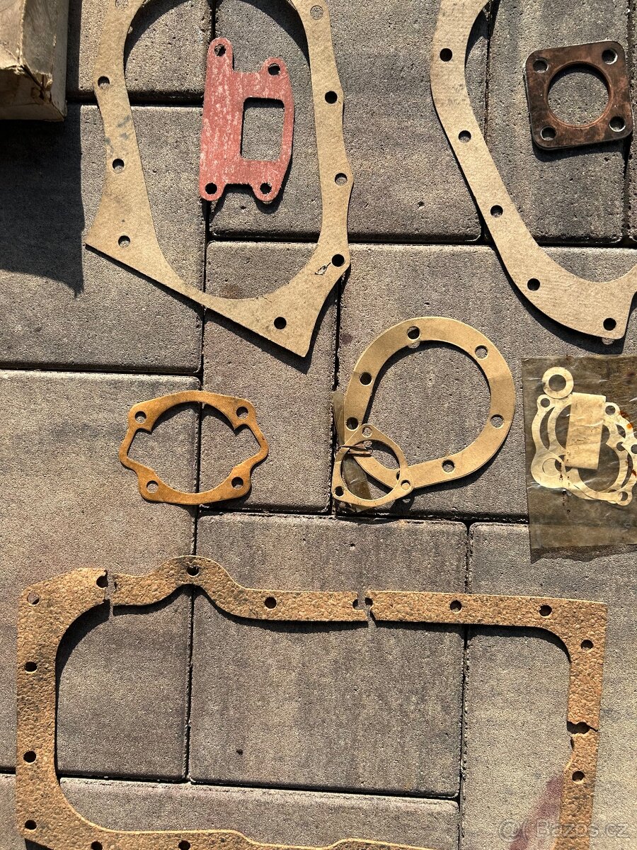 Skoda 440 - těsnění - 7