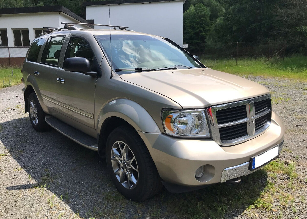 Dodge Durango 5.7 hemi LPG, 8 míst, 4x4 - 7