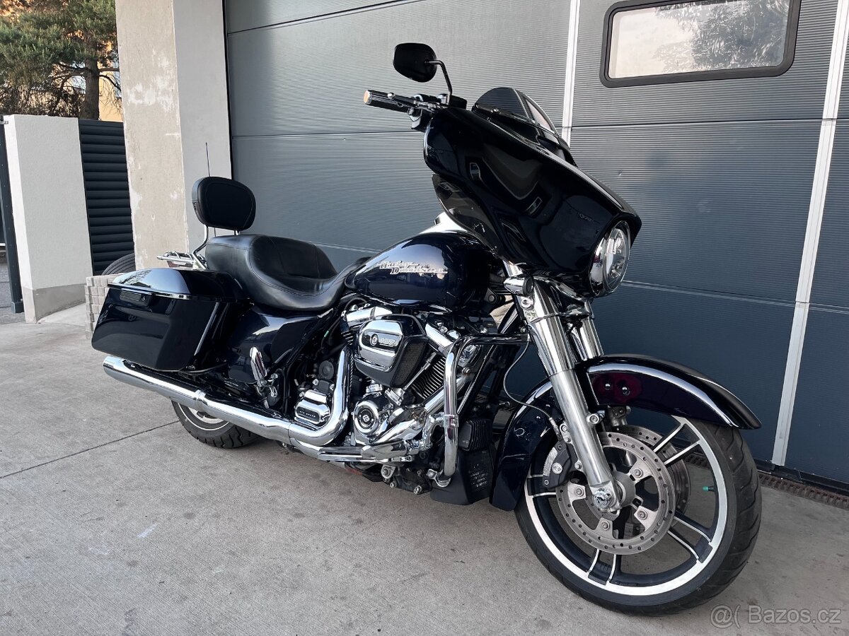 HARLEY DAVIDSON STREET GLIDE - 7