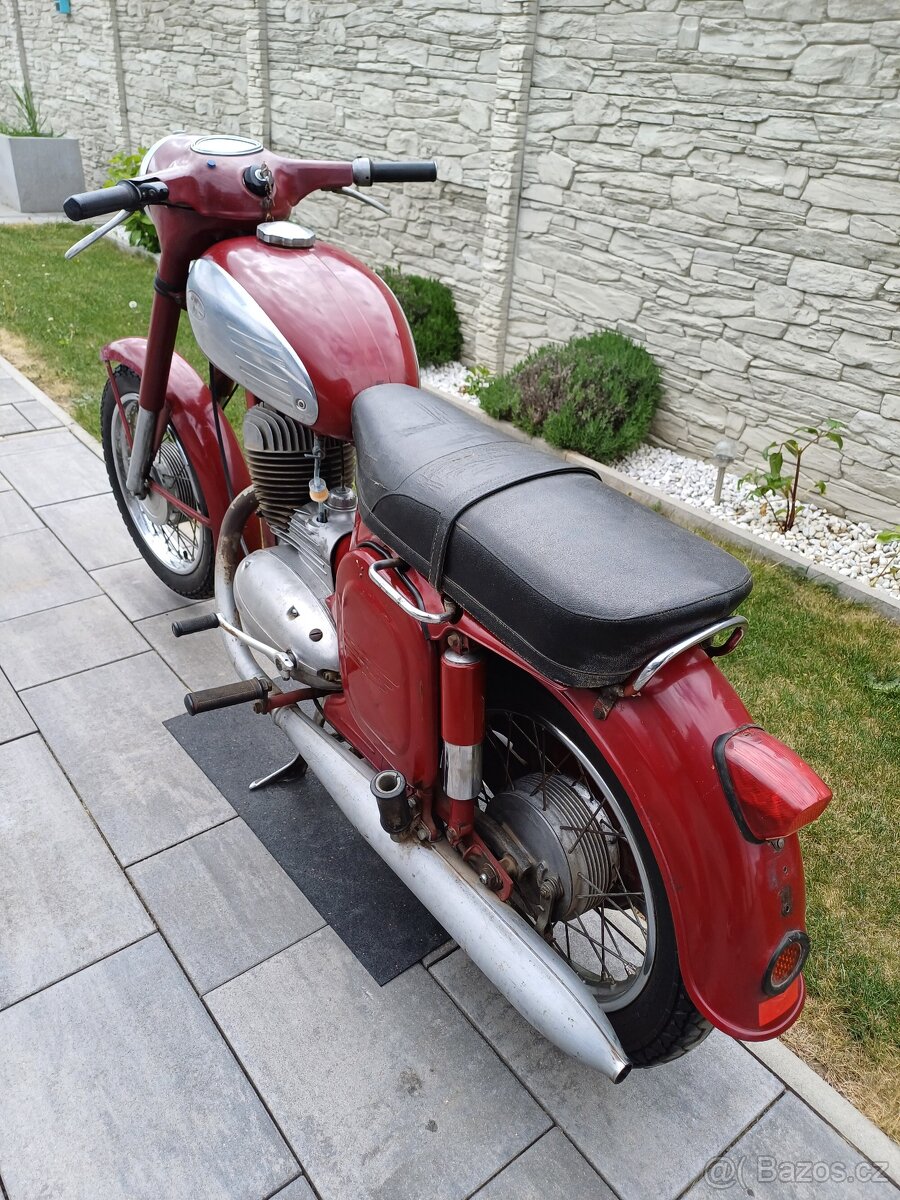 Jawa 250/559 Panelka s TP - 7