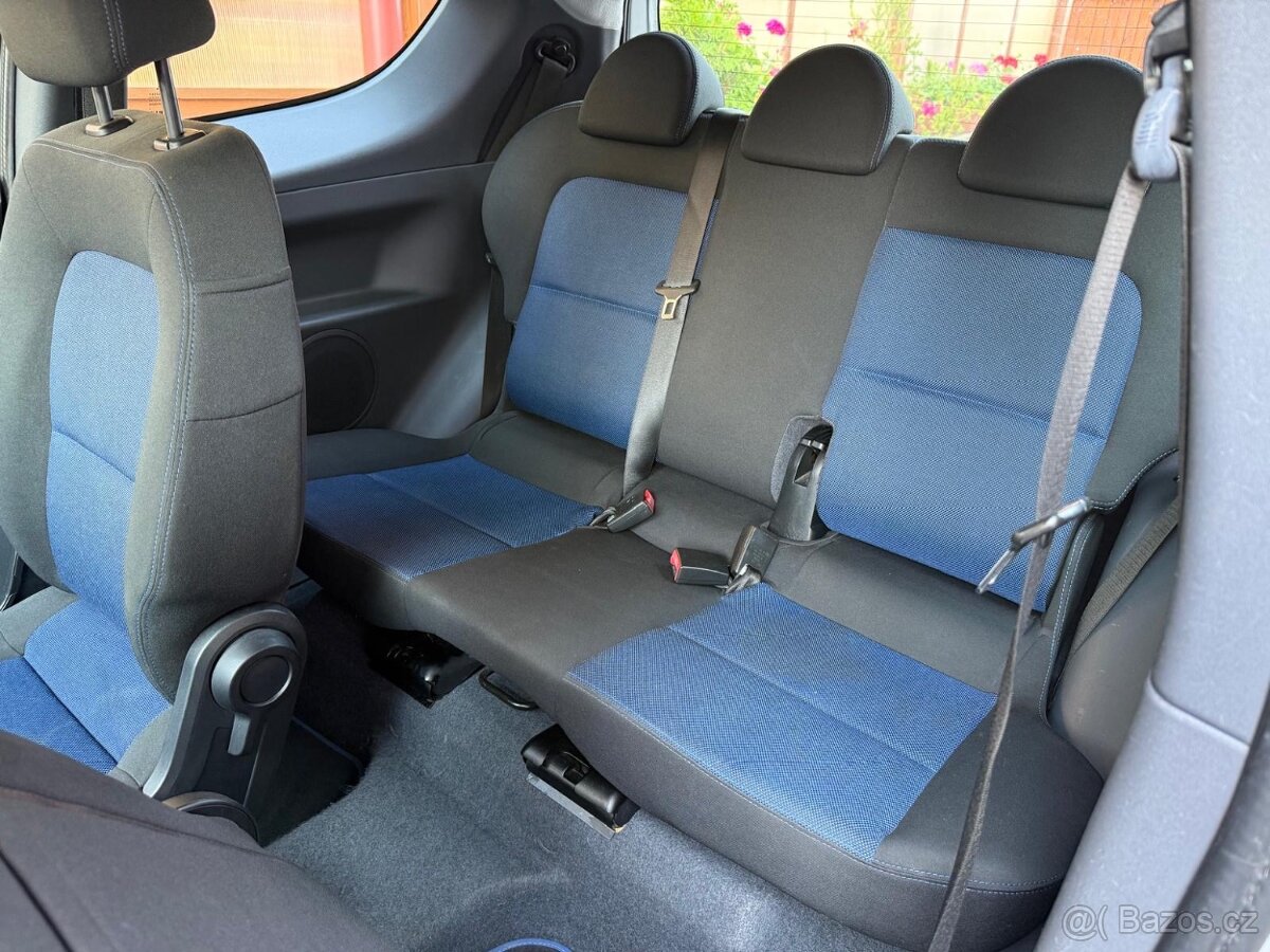 Mitsubishi Colt 1,3i - 7
