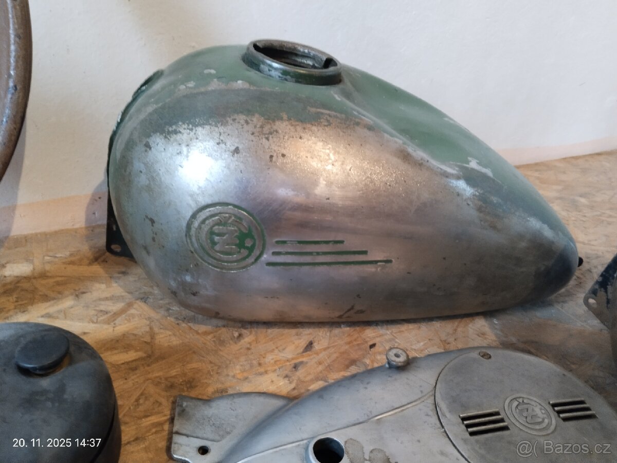 ČZ 125 B a T - 7
