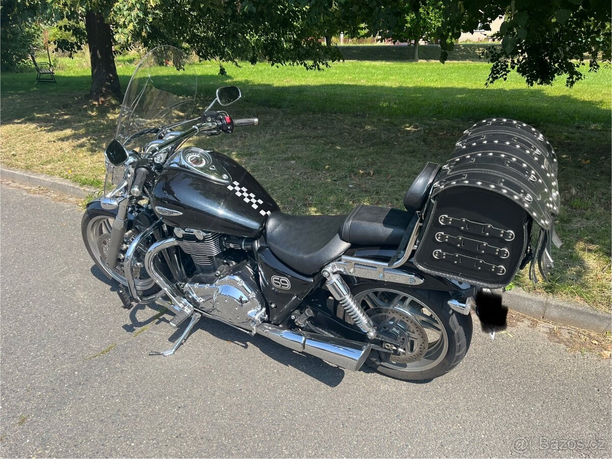 Triumph  Thunderbird 1600 - 7