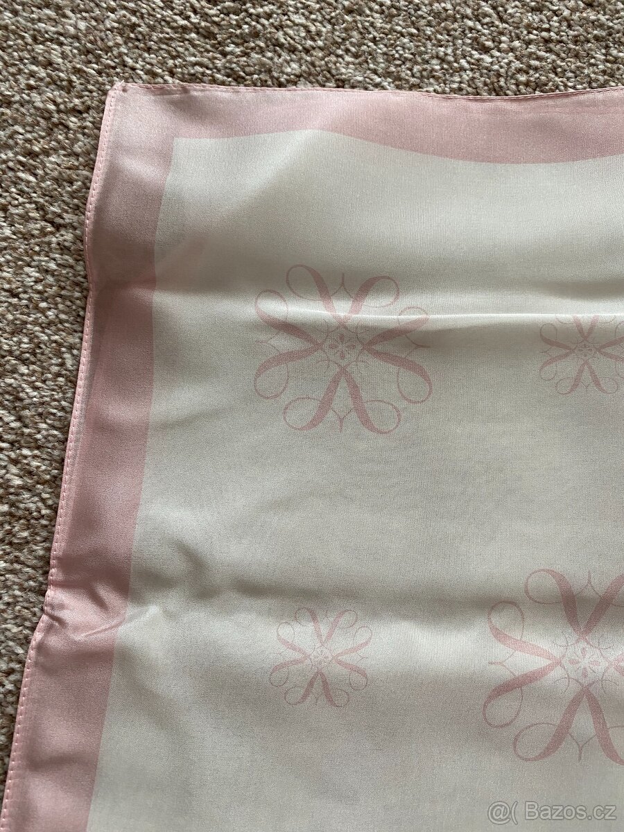 Nový dámský šátek Avon z hedvábí - decentní vzor, orig. bal. - 7