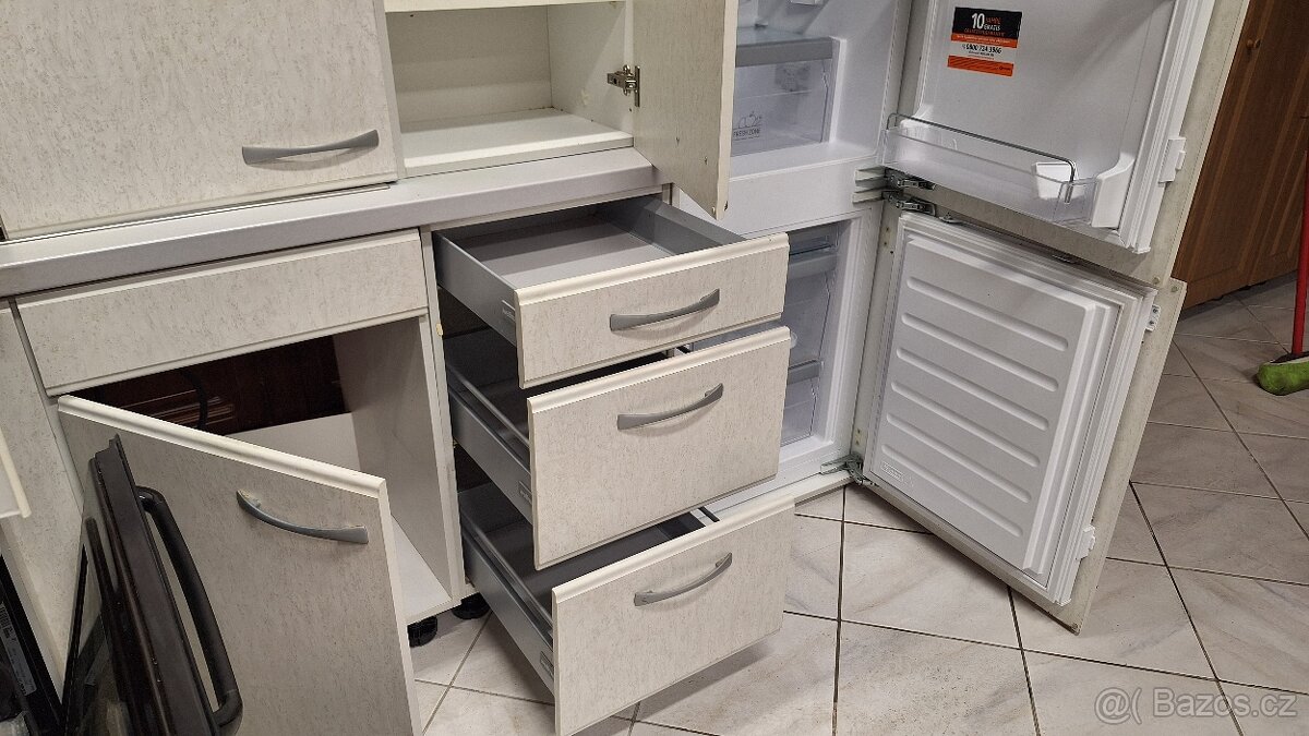 Rohová kuchyňská linka německé výroby - 7
