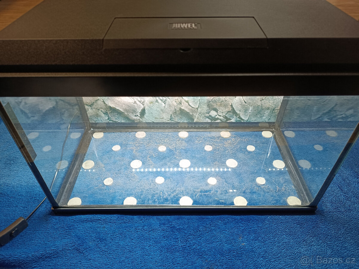 Akvárium 63 litrů s příslušenstvím - 7