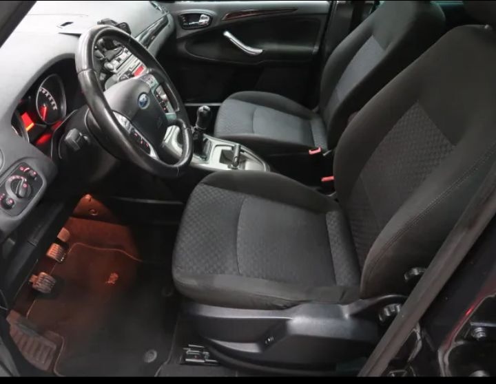 Ford Galaxy 2.0 107kW benzin 7mist - 7