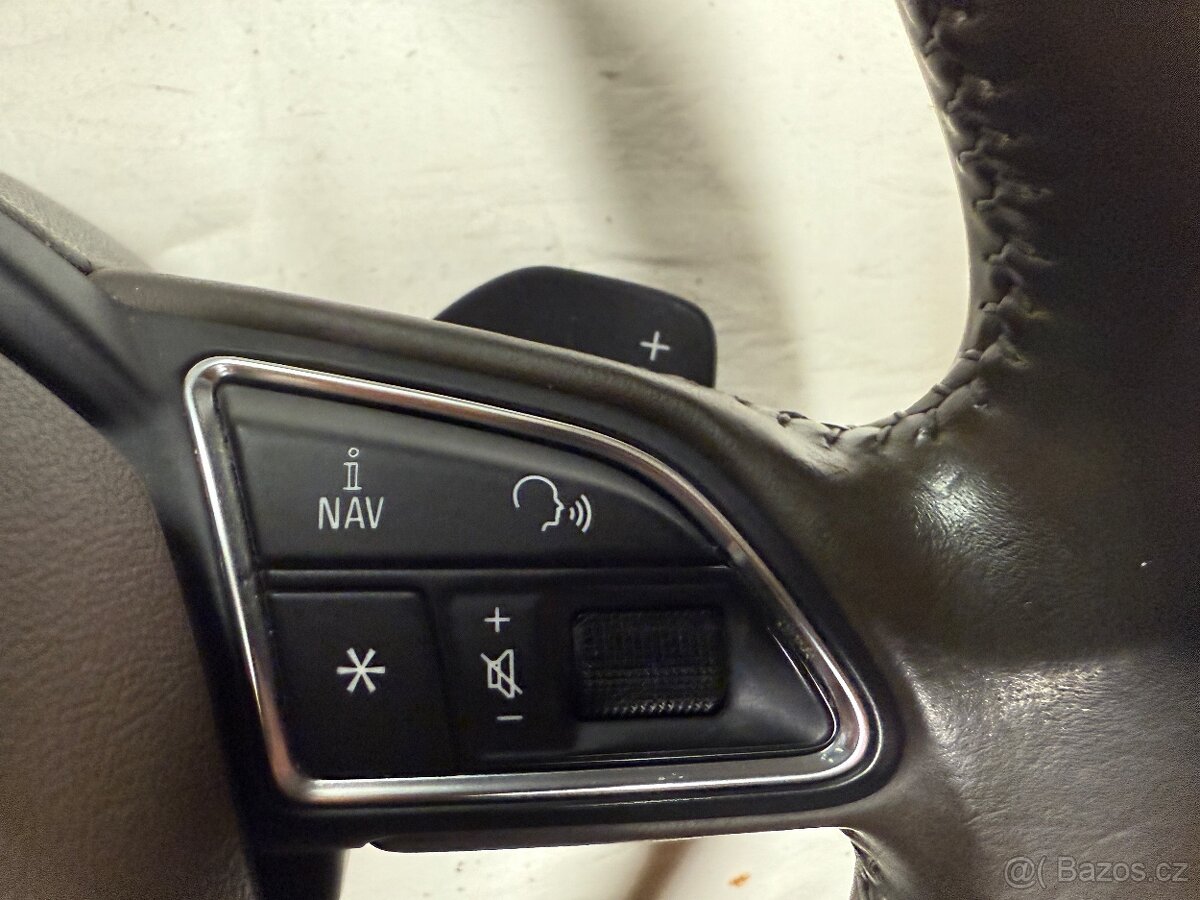 Triramenny volant - Audi A7 - 7