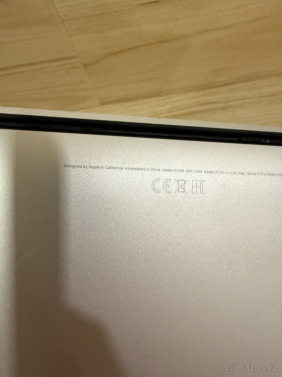 MacBook Pro 2017 i5 8GBRam - 7