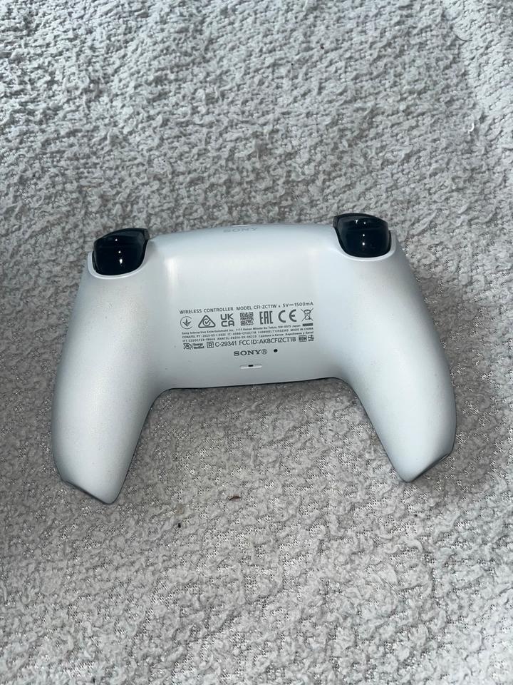 PlayStation 5 Slim s mechanikou - 7