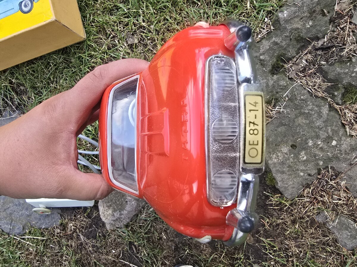 TATRA 603 PRESUS S KRABICÍ - 7