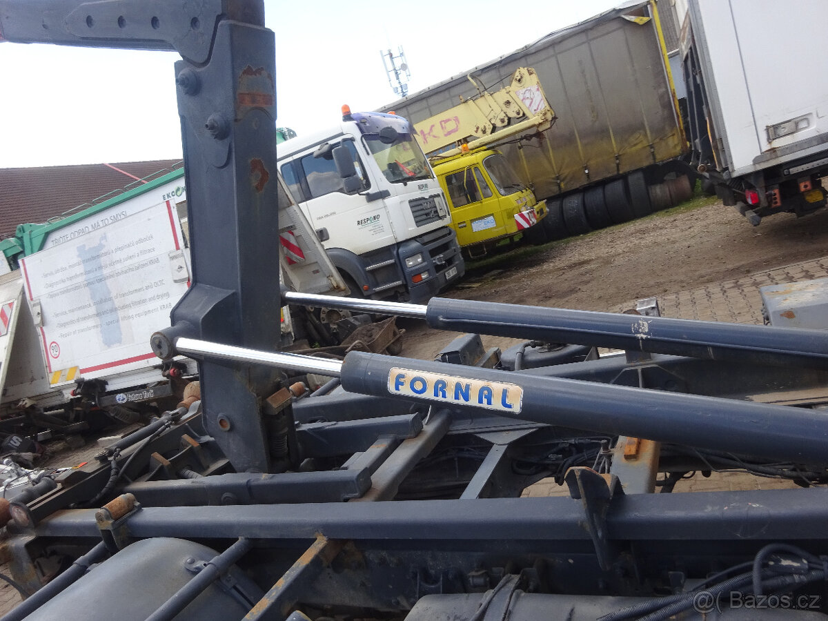 NISSAN ATLEON 918 KONTEJNER - 7