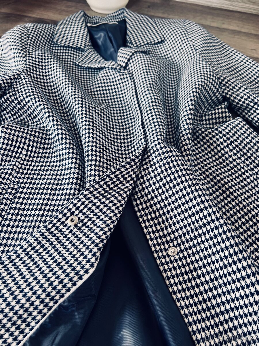 Delší sako/kabátek Mango - 7