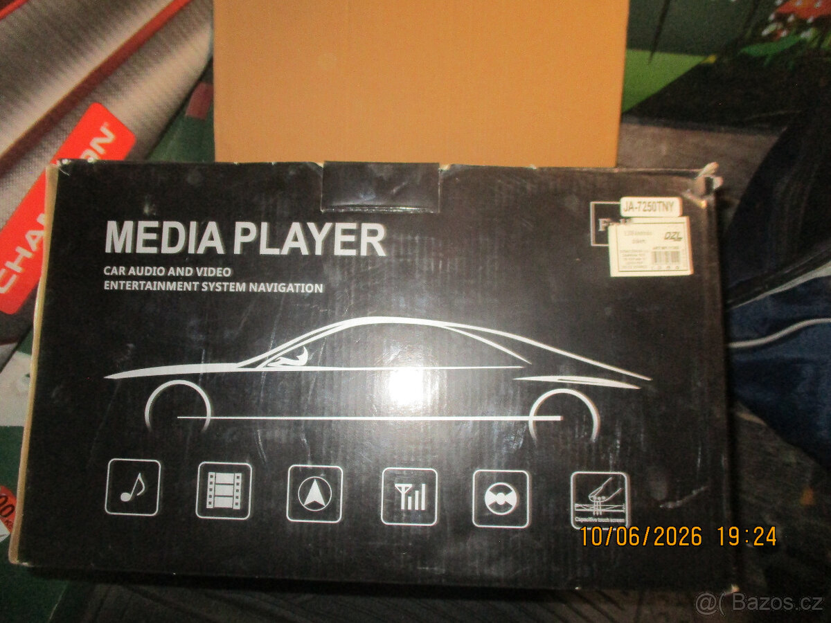 PRODÁM AUTORADIO S CD A DVD A USB ROK - 7