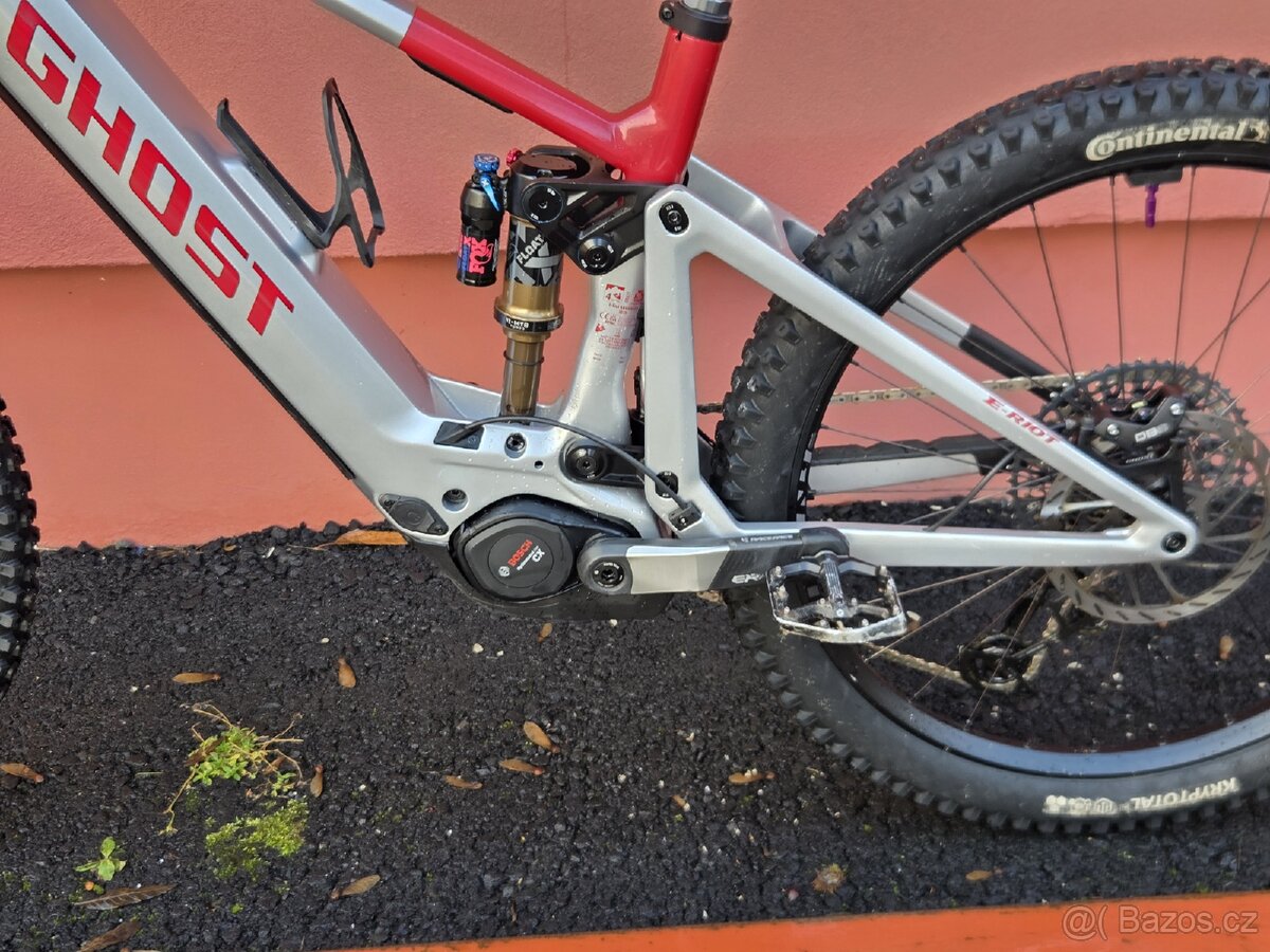 Ghost e-Riot CF custom - 7