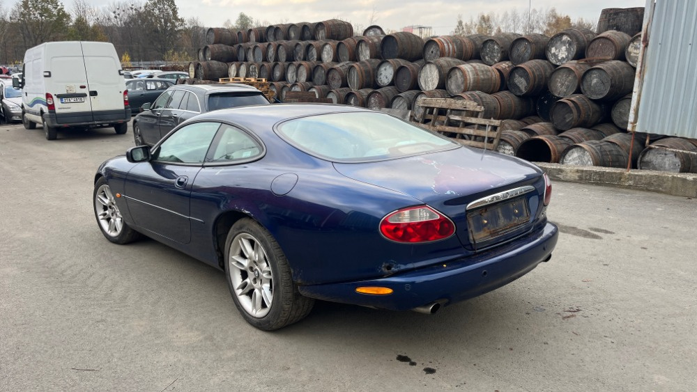 290.Jaguar XK8 AJ8FT - 7