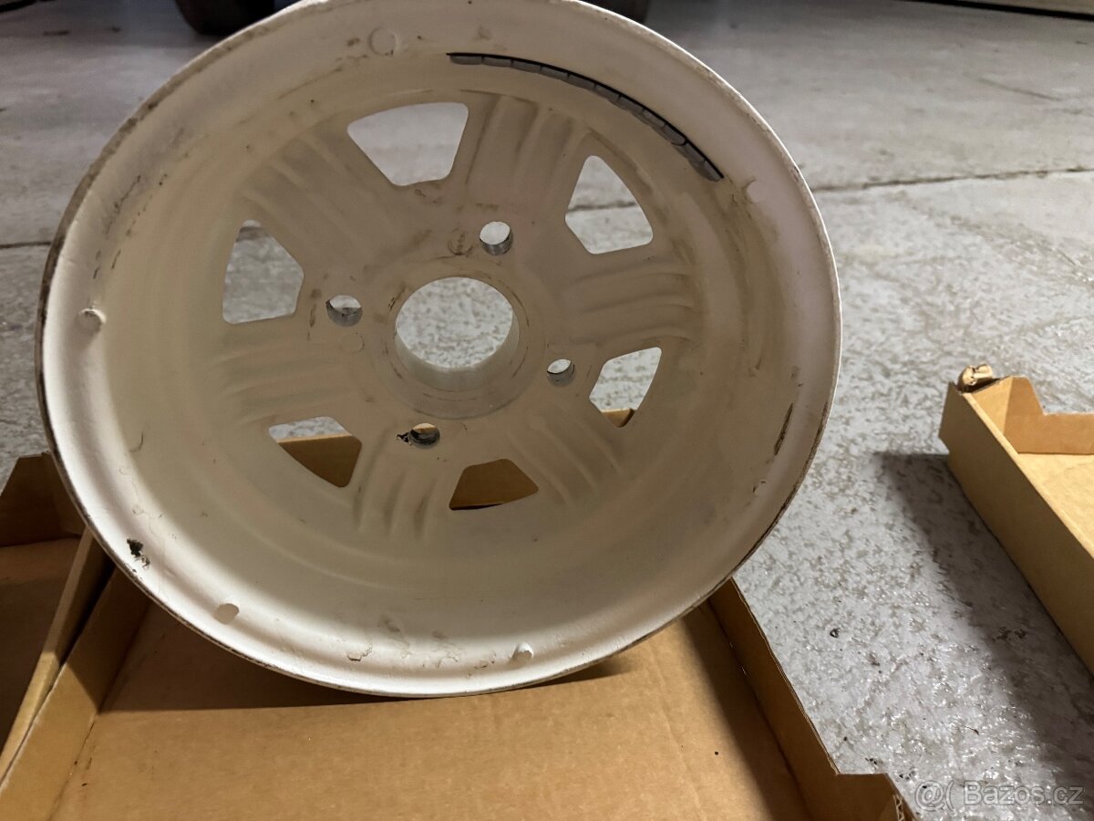 Otvíráky Škoda 4 1/2 J13 - 7