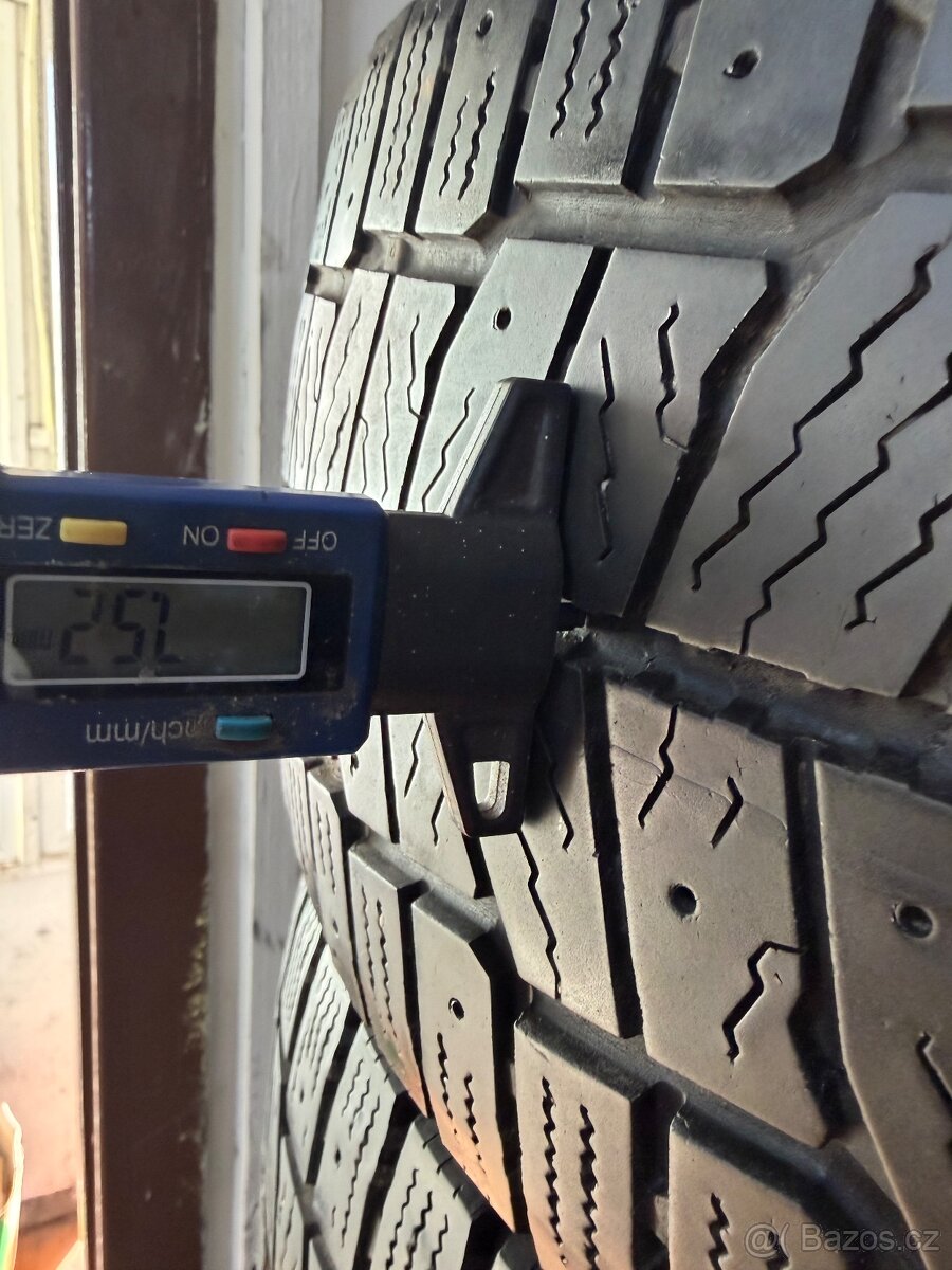 235/65r16C zimní continetal - 7