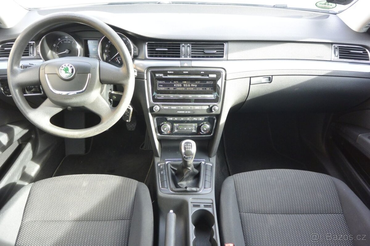 PRODÁM Škoda Superb 1.4TSi - 7