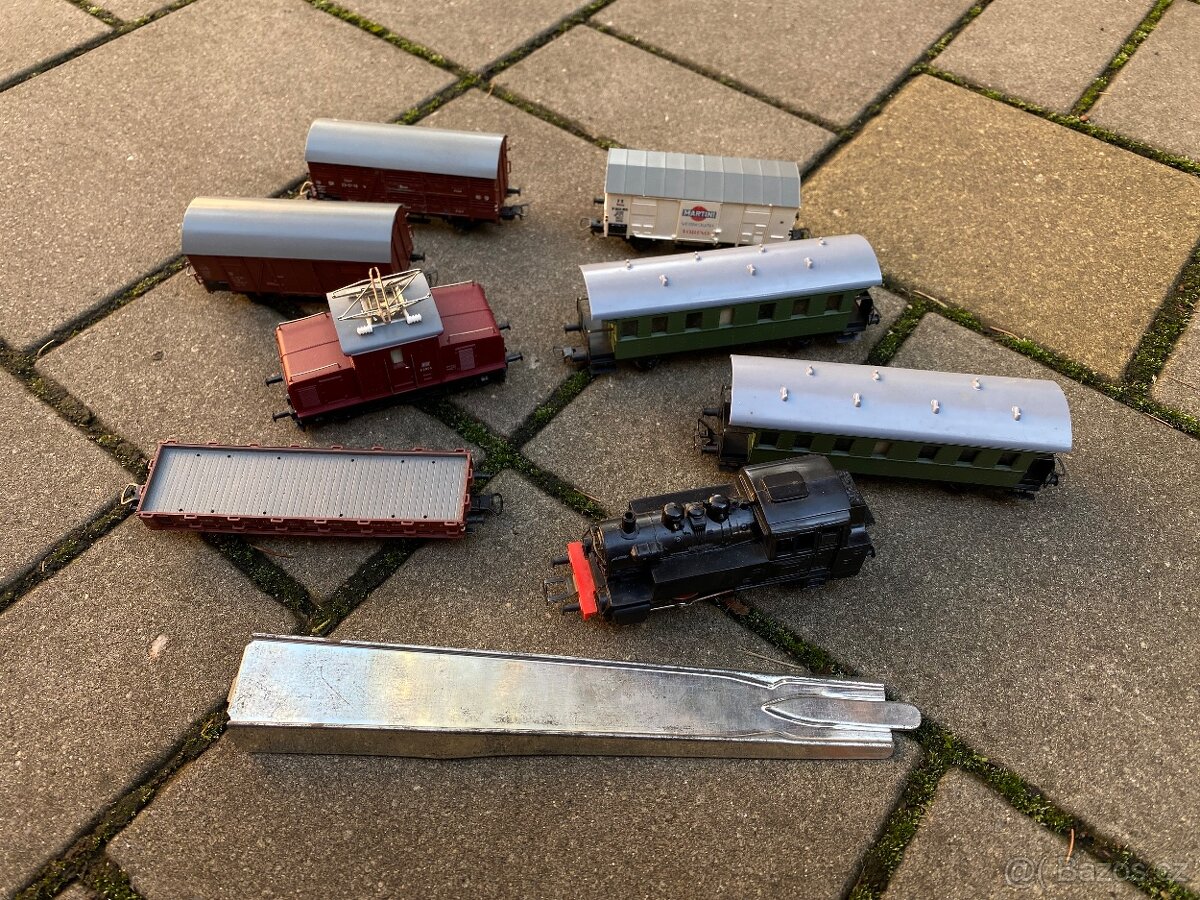 Vláčky a vagonky - 7