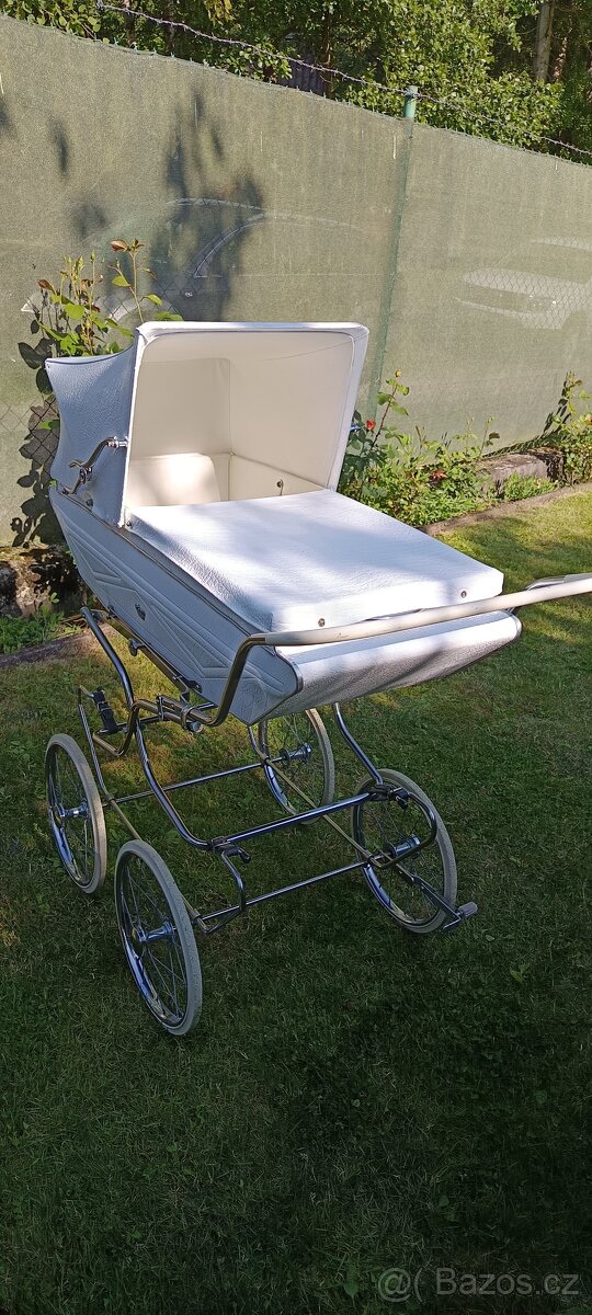 Retro kočárek 1970 - 7
