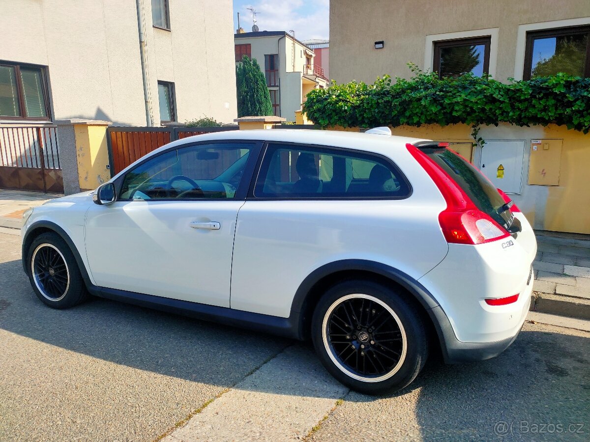 Volvo C30 1.6D2, STK 8.2027 - 7
