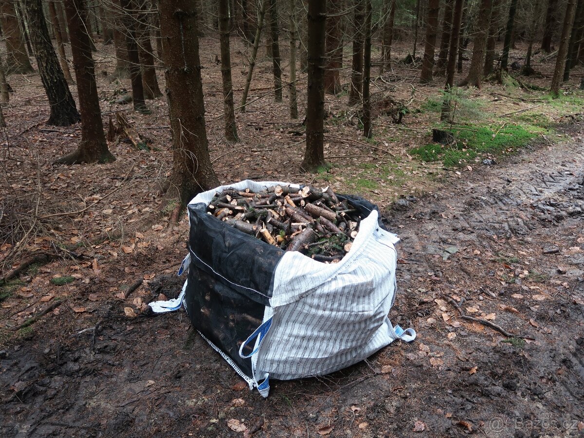 Štěpkovač špalíkovač za traktor do120mm BIG BAG - 7