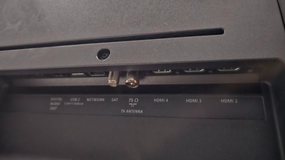 65" Philips Ambilight 65PUS7906 – 4K Android TV, perfektní - 7