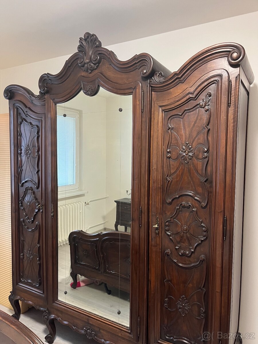 Starožitná ložnice - 7