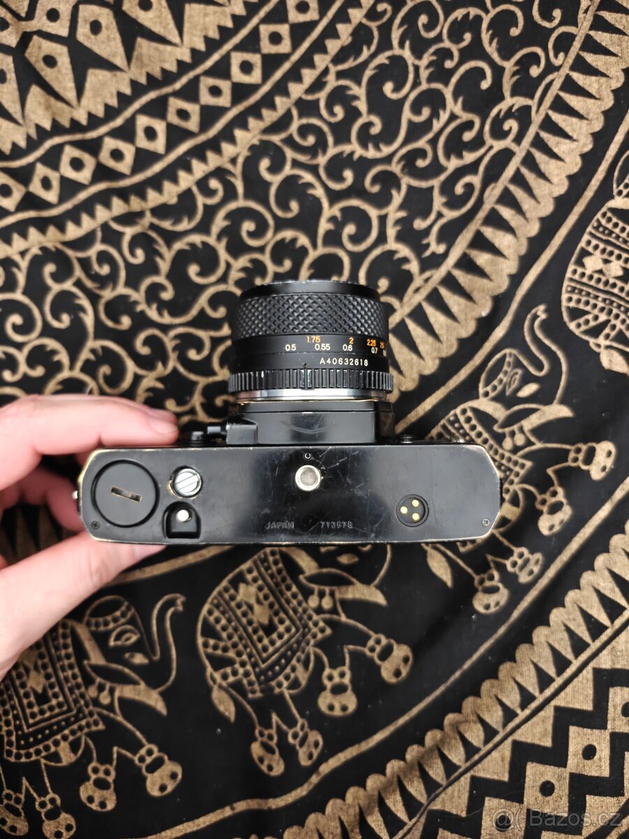 Yashica FR1 a objektiv 50mm f1.9 - 7