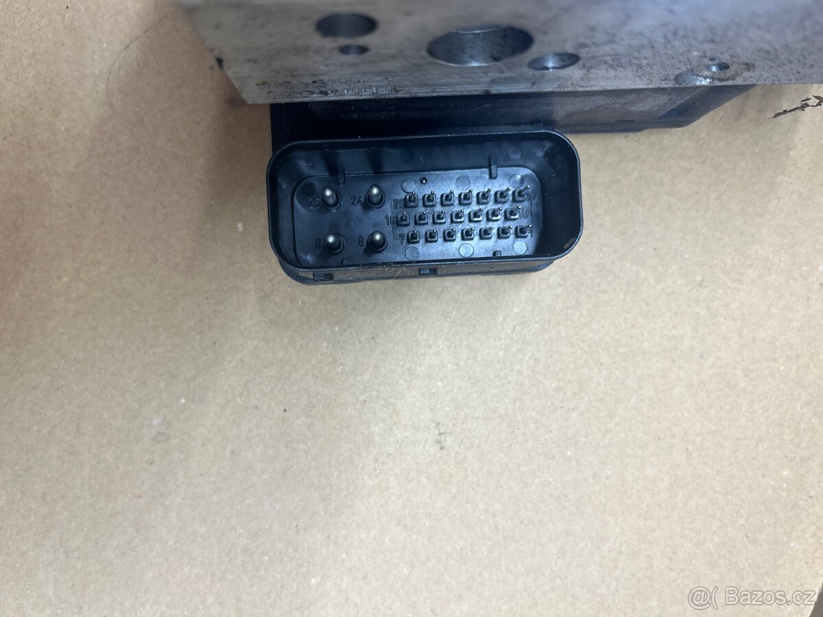 Kostka Abs s čerpadlem a jednotkou BMW E46 - 7