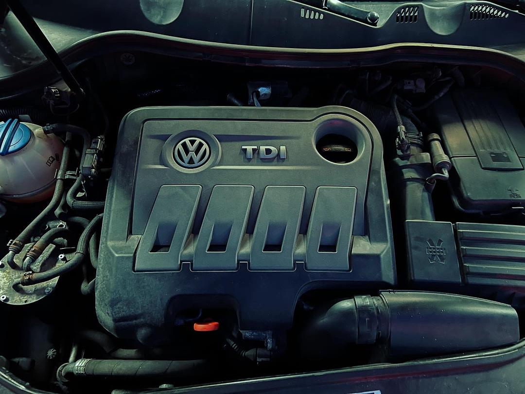 Vůz na náhradní díly VW Passat B7 kombi 2011 CFFB MSV LC9X - 7