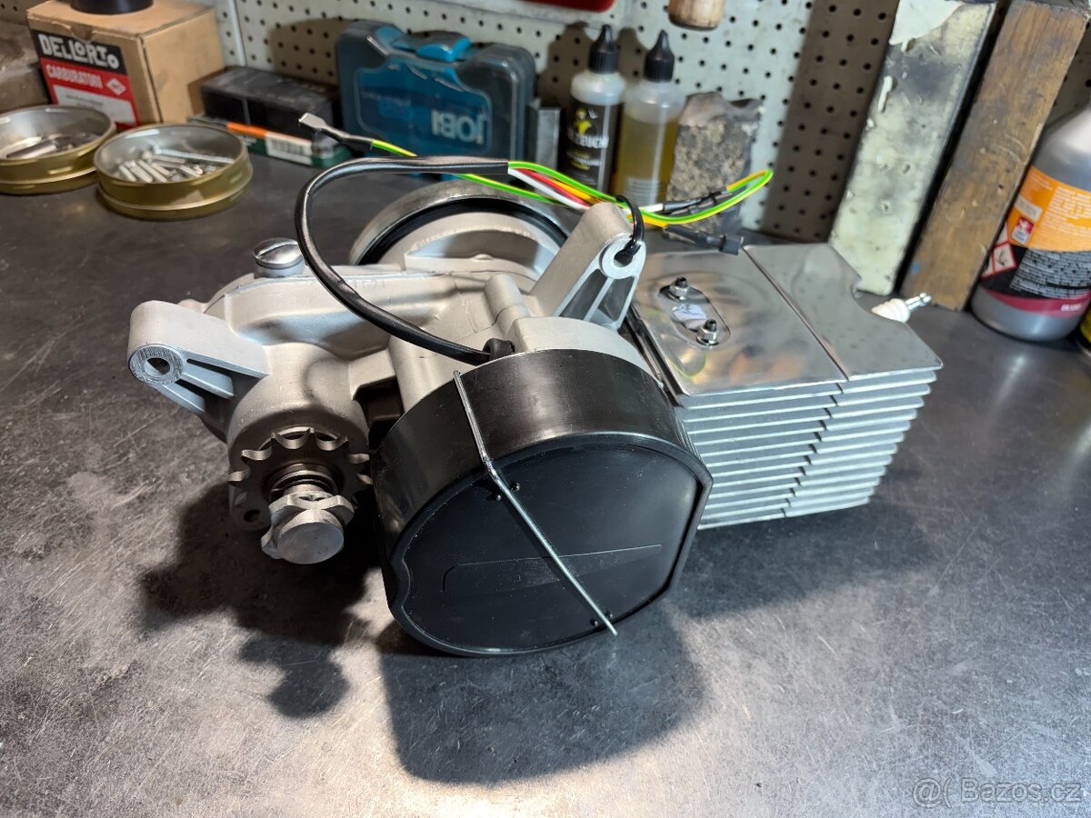 Motor Babetta 207 po GO - 7