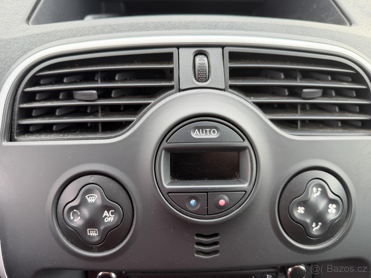 Renault Kangoo 1.2TCe , 84 kW benzín, 2014 - 7