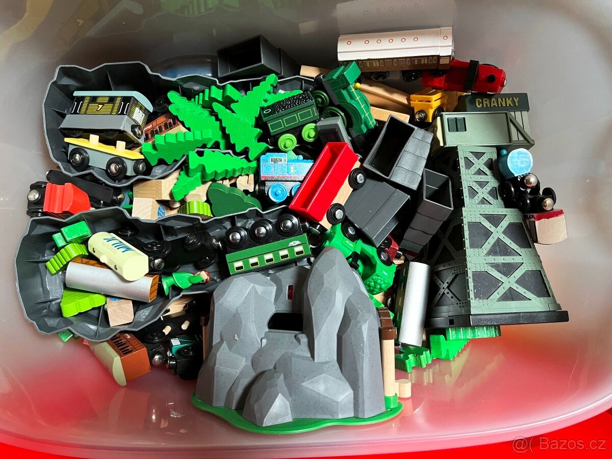 dřevěný vlak, dráha, Playtive, mašinka Tomáš - 7